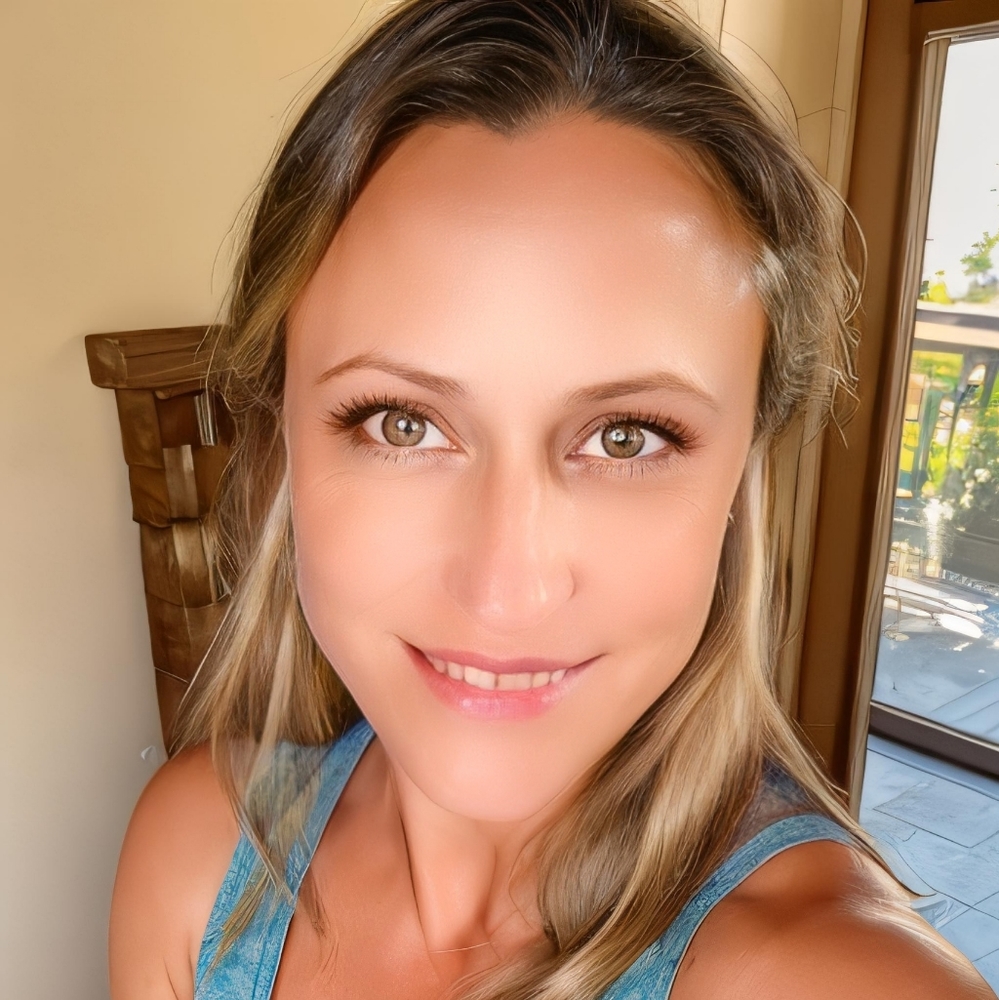 Meet your Posher, Nikki